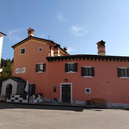 カプリーノ・ヴェロネーゼCasa Del Capitelloアパートメント エクステリア 写真