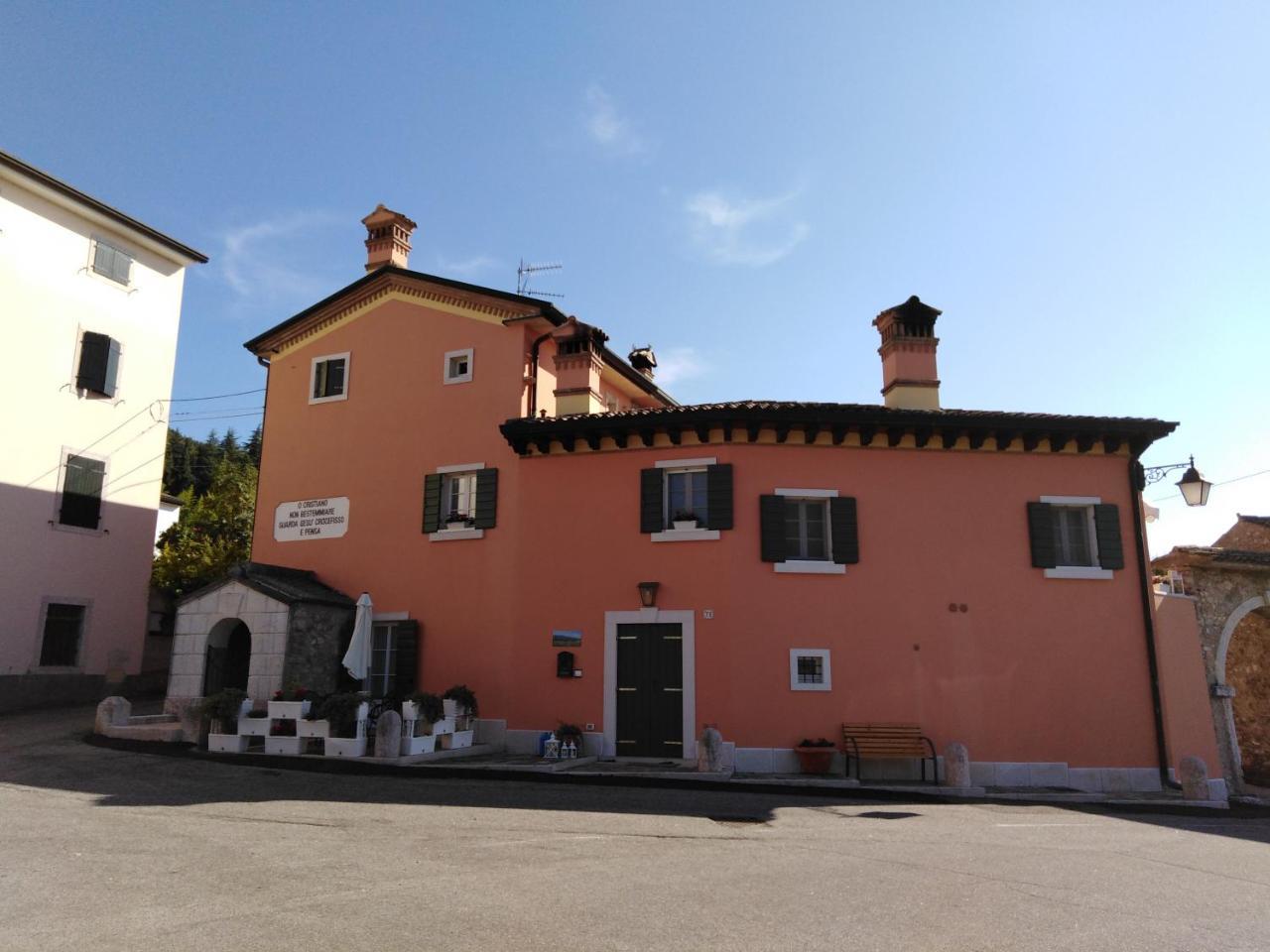 カプリーノ・ヴェロネーゼCasa Del Capitelloアパートメント エクステリア 写真